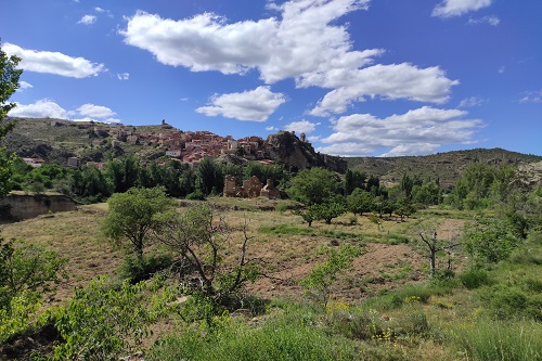 Imagen panorámica del área que ocupa el proyecto de custodia con las ruinas del convento